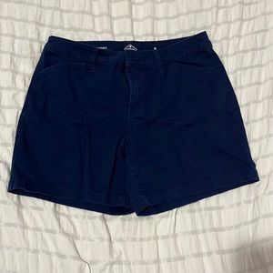 St. John’s bay shorts. Size 6 short